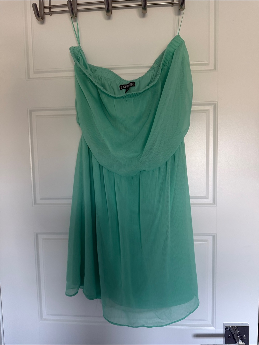 NWOT Express Mint Green Strapless Chiffon Dress